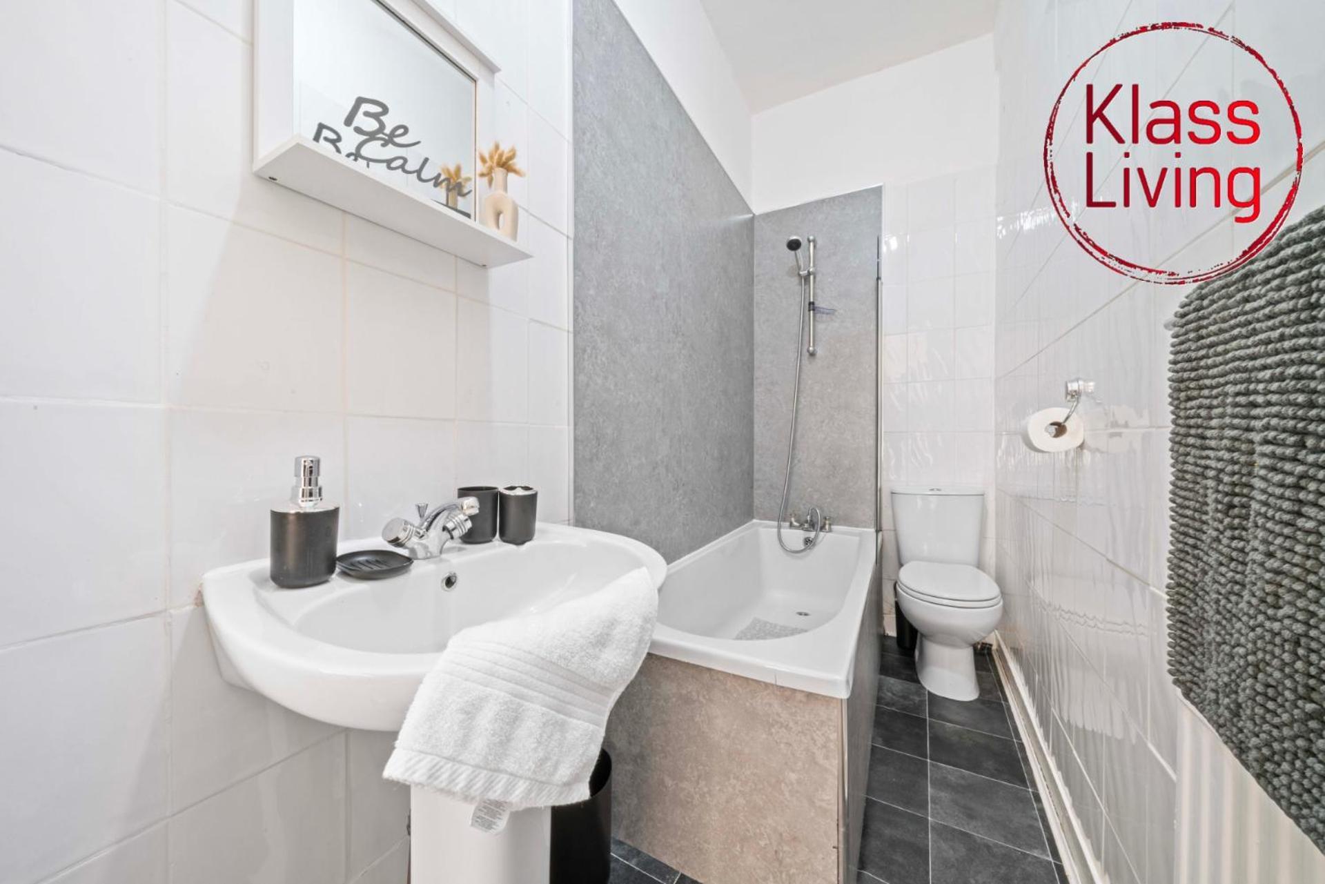Alexander Apartment By Klass Living Coatbridge Extérieur photo