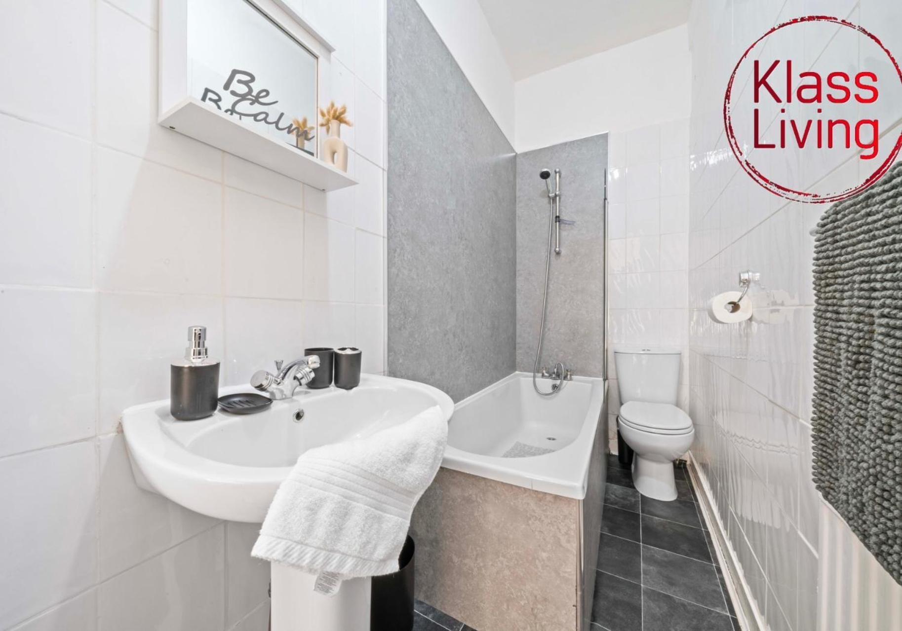 Alexander Apartment By Klass Living Coatbridge Extérieur photo